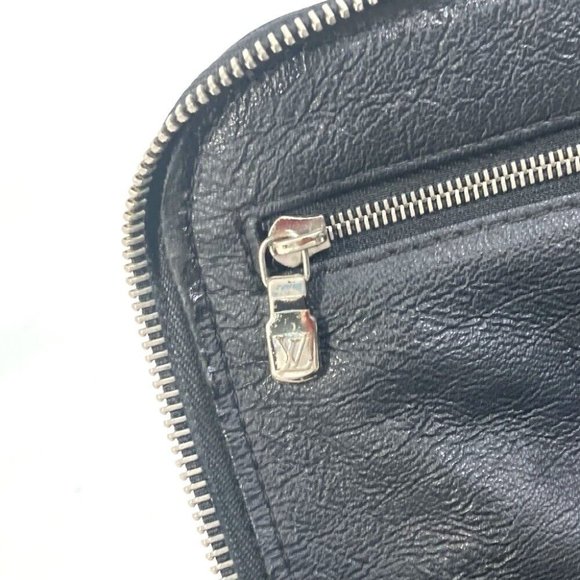 LOUIS VUITTON Damier Graphite C Cracking pouch Makeup pouch Cosmetics Pouch - Picture 2 of 16